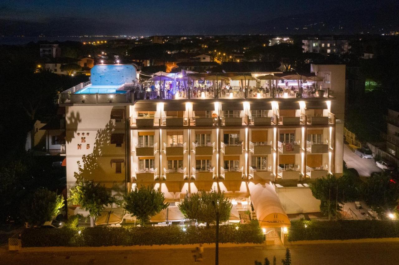 Hotel Nuova Sabrina Marina di Pietrasanta Exterior foto